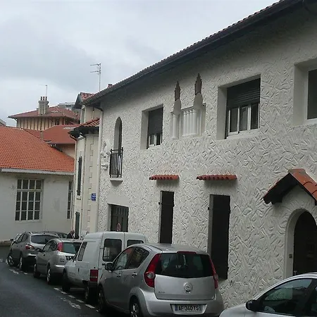 Hotel Anjou 3*