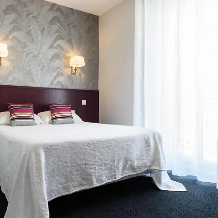 Anjou Hotel 3*