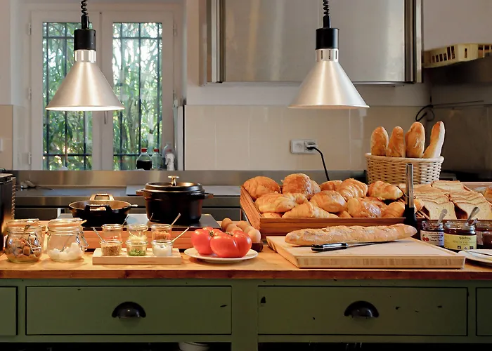 Alfred Les Halles Hotell Biarritz