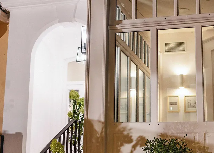 Hotel Alfred Les Halles 3*