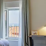 Alfred Les Halles 3* Biarritz