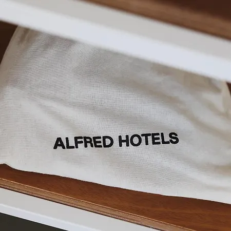 Anjou Hotel