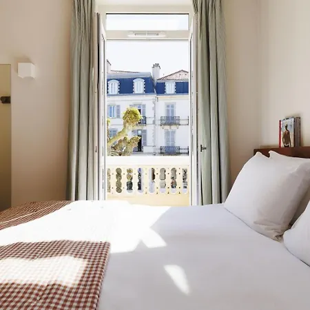Anjou Hotel 3*