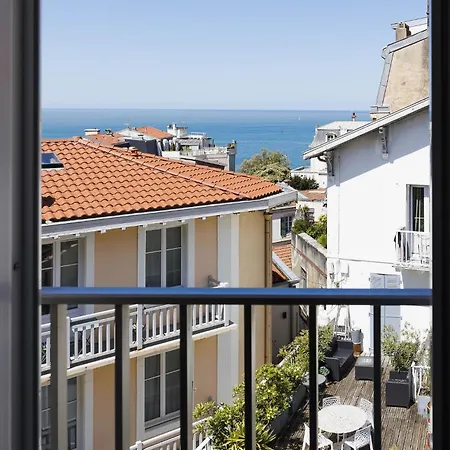 Anjou Biarritz