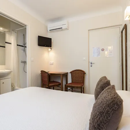 Hotel Alfred Les Halles 3*