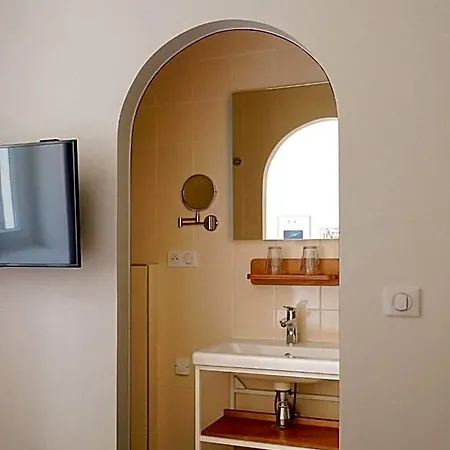 Hotel Alfred Les Halles 3*