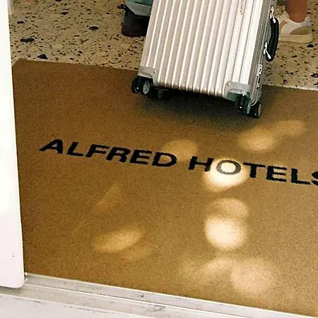 Hotel Alfred Les Halles 3*